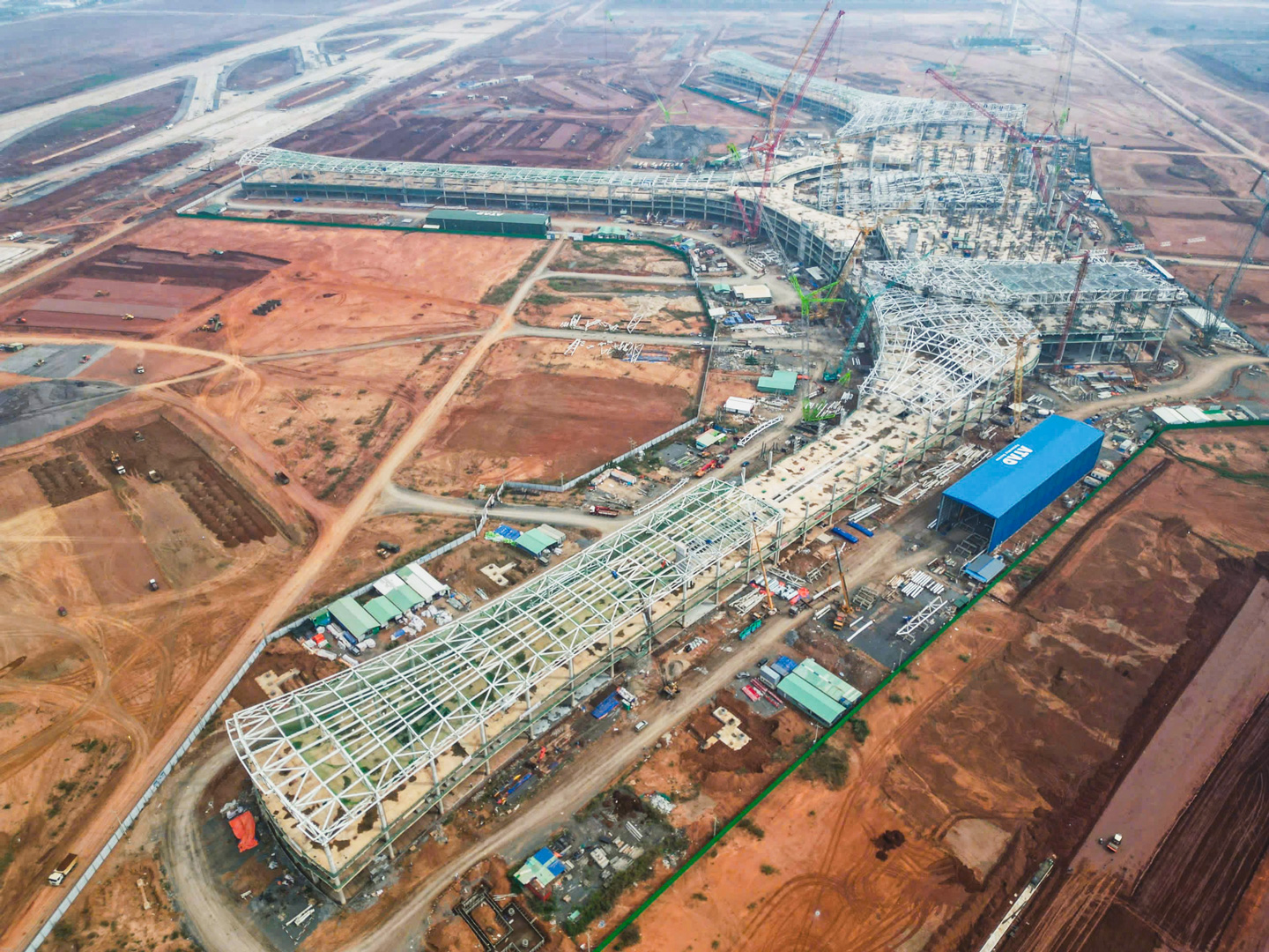 prime-minister-inspects-and-urges-progress-on-long-thanh-airport-project