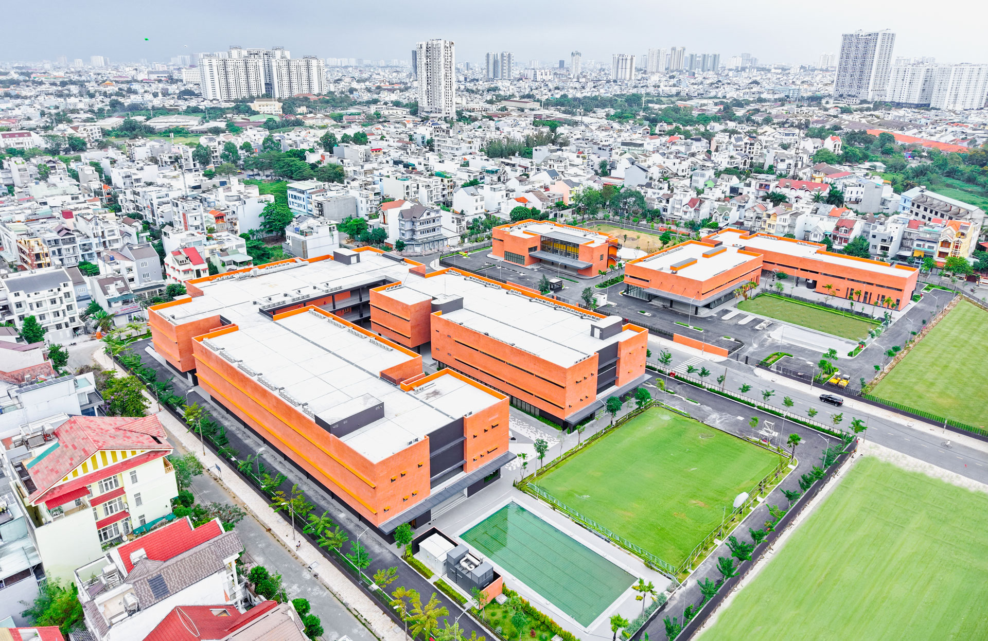 sol-ec-successfully-hands-over-uts-international-school-saigon-south-campus-after-just-six-months-of-construction